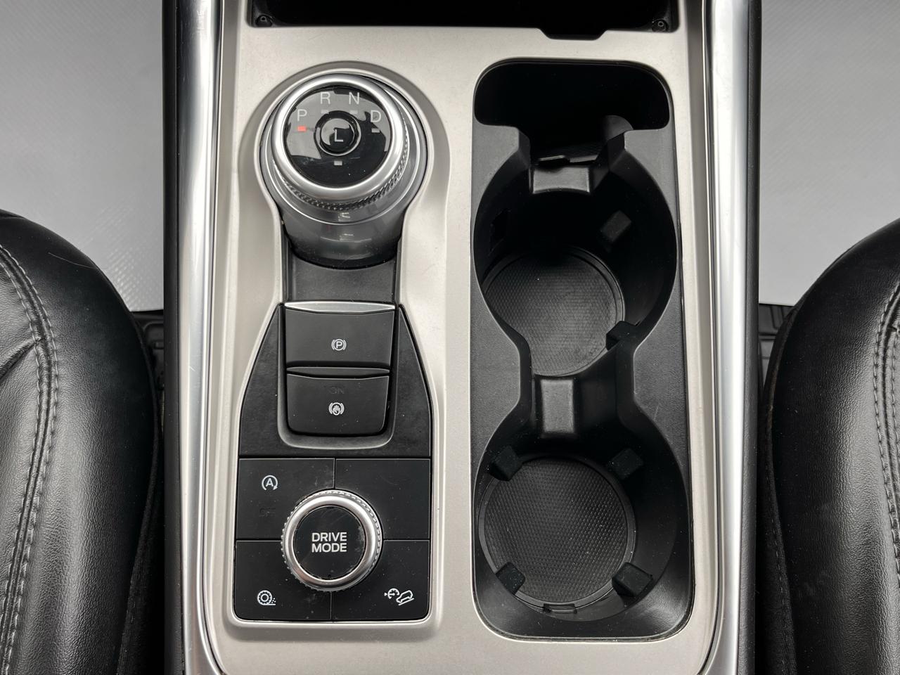 Ford Explorer XLT 4WD 2023