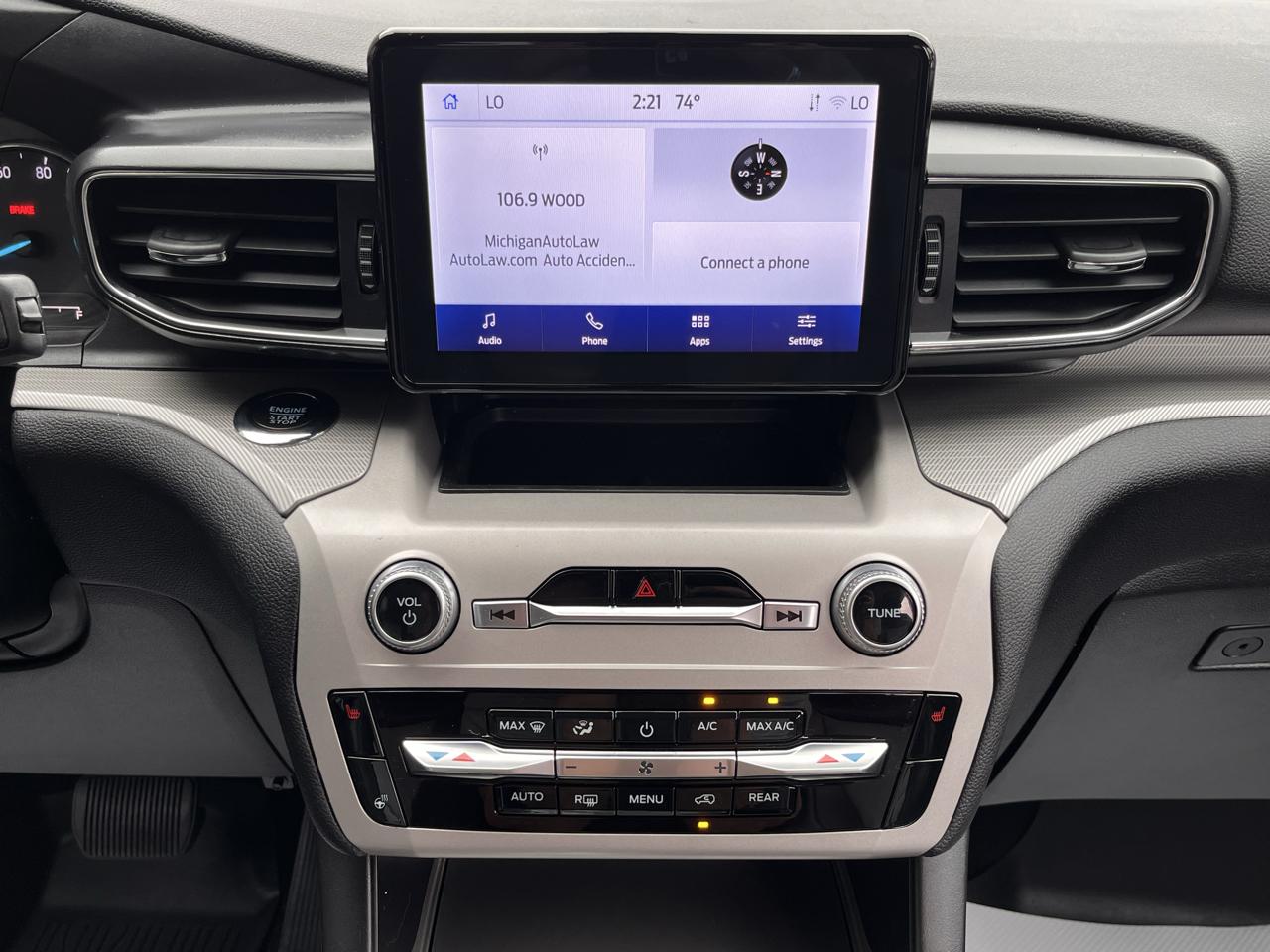 Ford Explorer XLT 4WD 2023