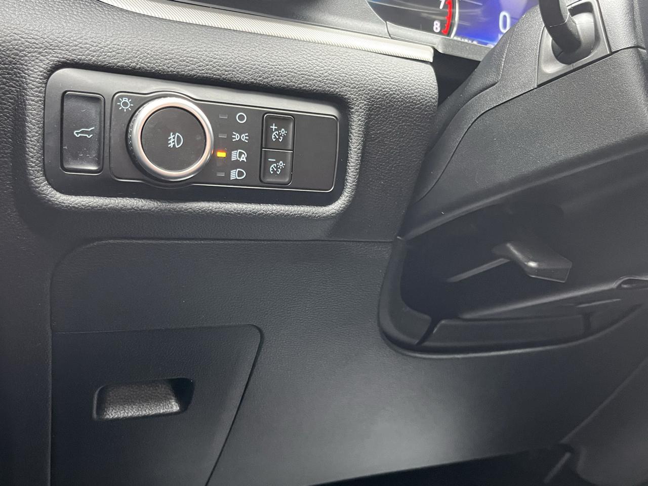 Ford Explorer XLT 4WD 2023