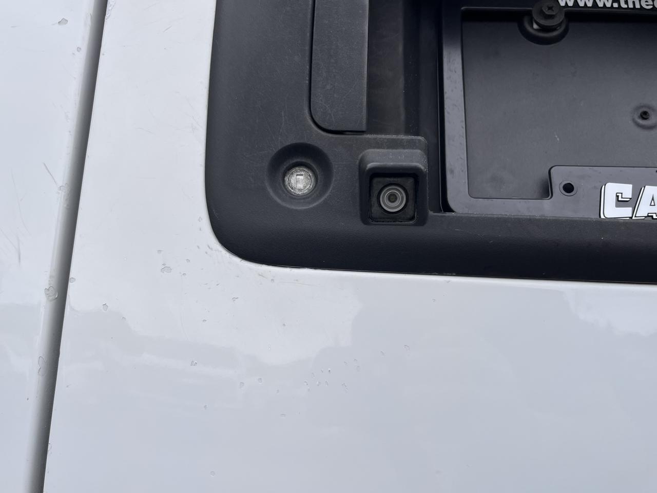 GMC Savana Cargo Van RWD 2500 135" 2018