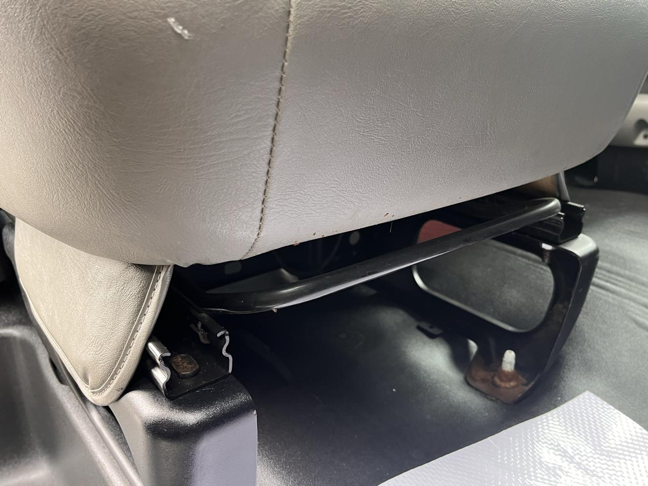 GMC Savana Cargo Van RWD 2500 135" 2018