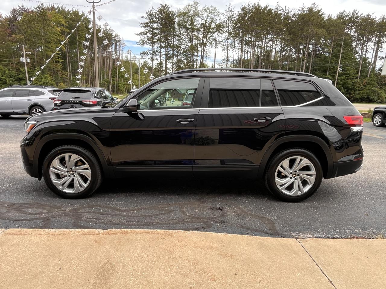 Volkswagen Atlas 2021.5 3.6L V6 SE w/Technology 4MOTION 2021
