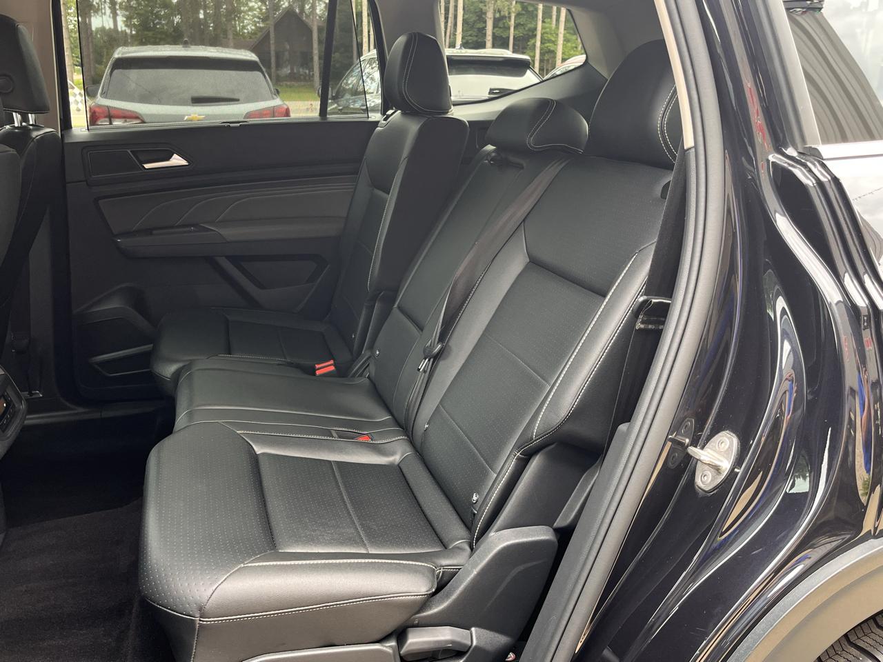 Volkswagen Atlas 2021.5 3.6L V6 SE w/Technology 4MOTION 2021