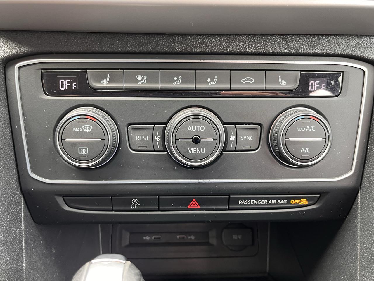 Volkswagen Atlas 2021.5 3.6L V6 SE w/Technology 4MOTION 2021
