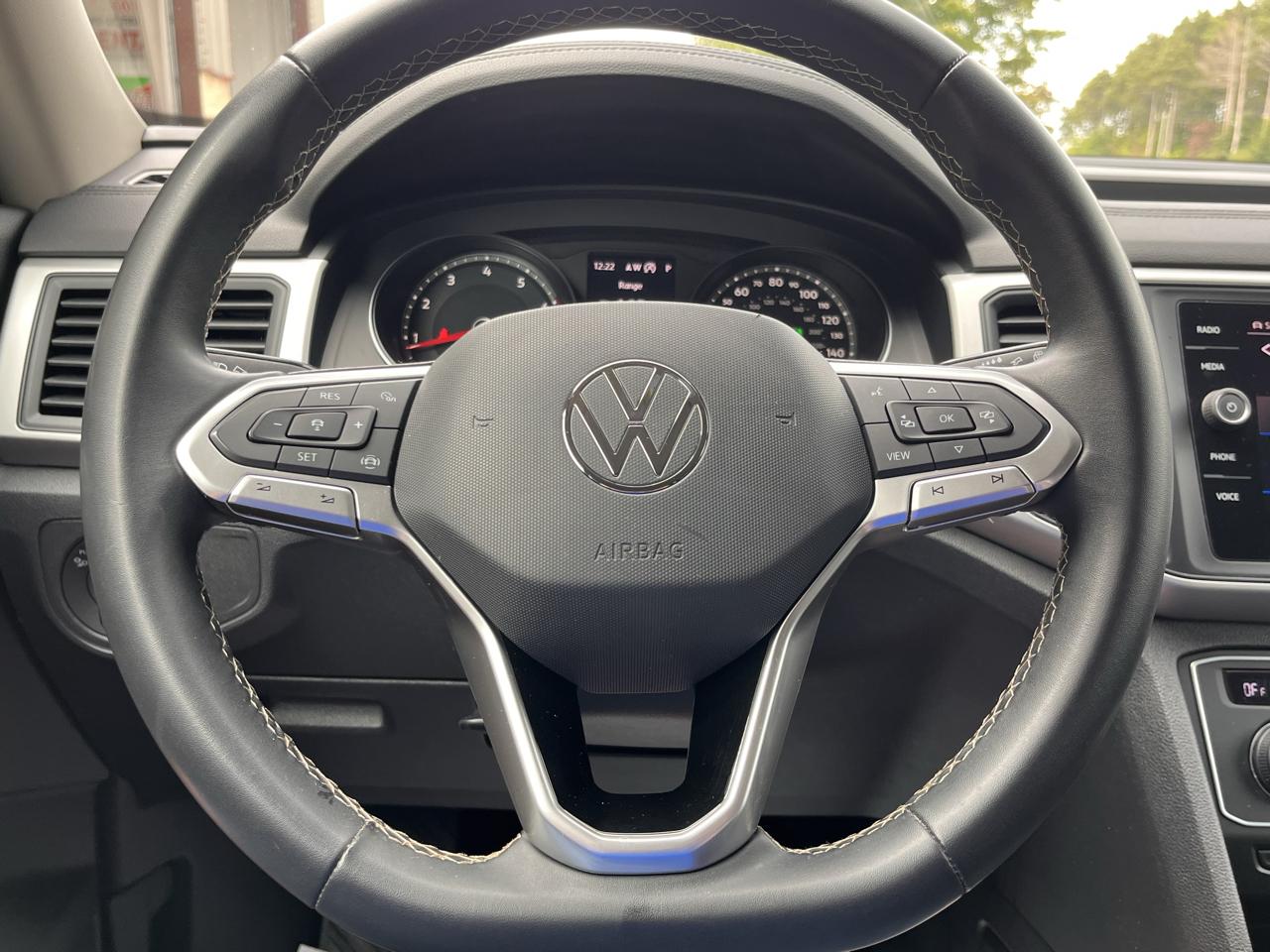 Volkswagen Atlas 2021.5 3.6L V6 SE w/Technology 4MOTION 2021