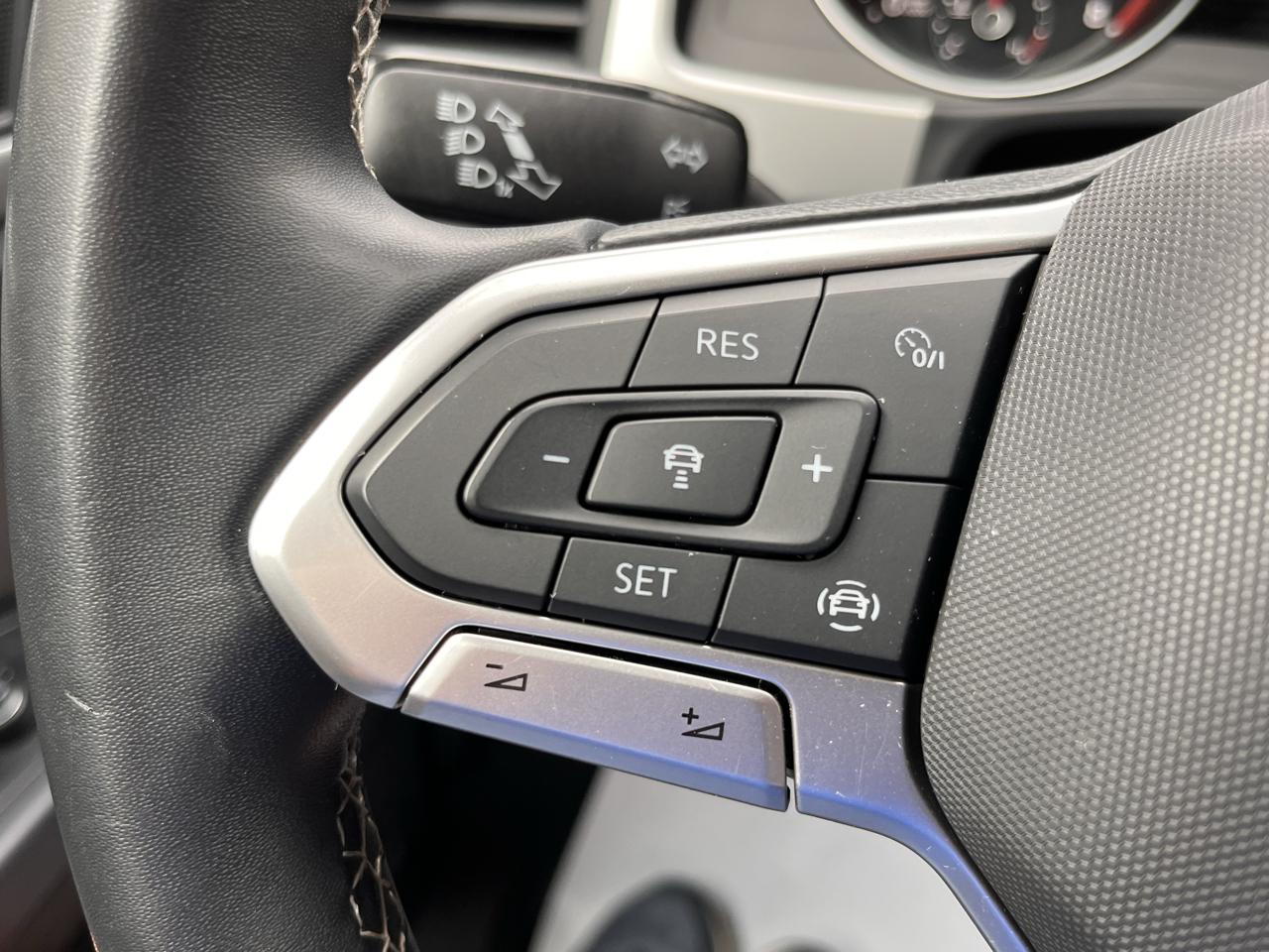 Volkswagen Atlas 2021.5 3.6L V6 SE w/Technology 4MOTION 2021