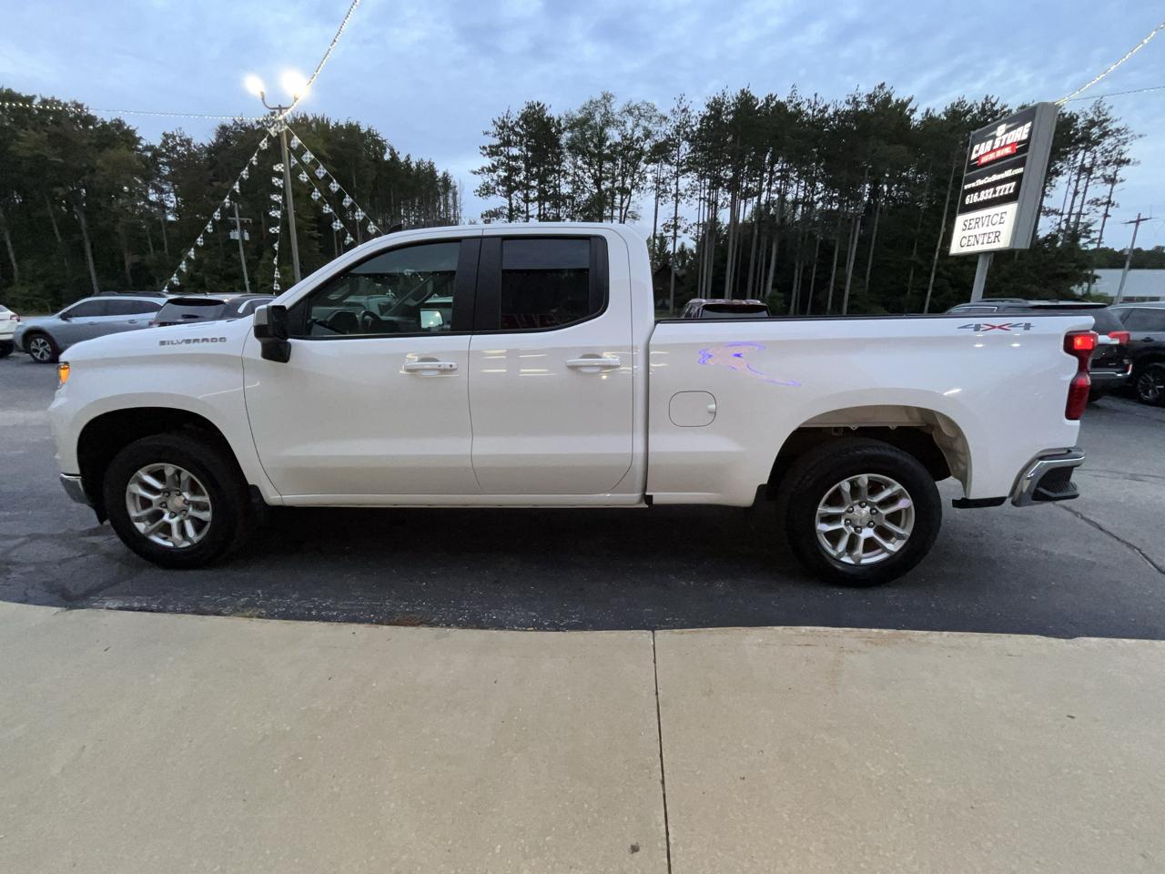 Chevrolet Silverado 1500 4WD Double Cab 147" LT w/2FL 2025