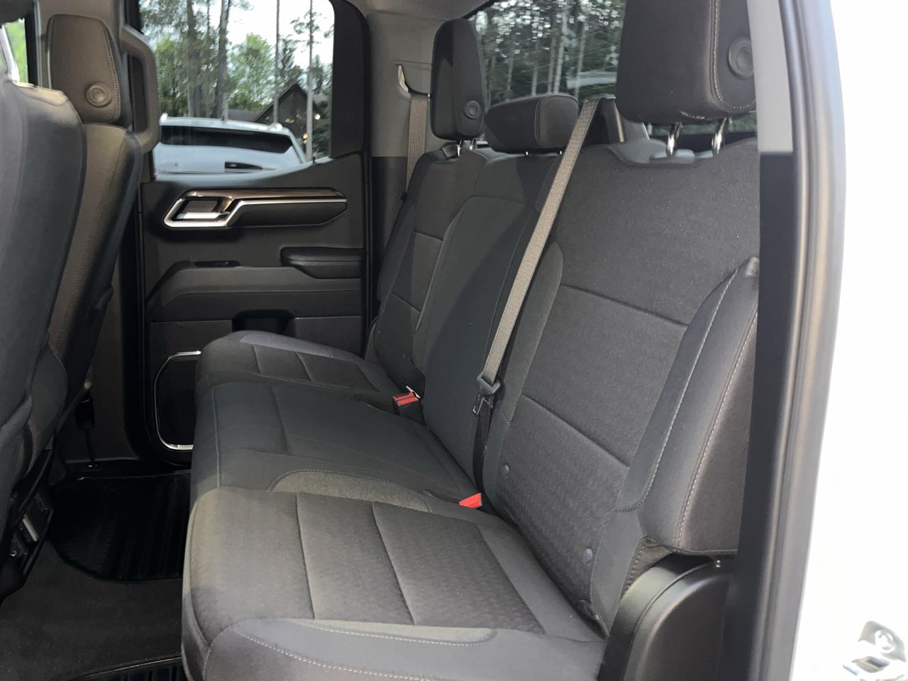 Chevrolet Silverado 1500 4WD Double Cab 147" LT w/2FL 2025
