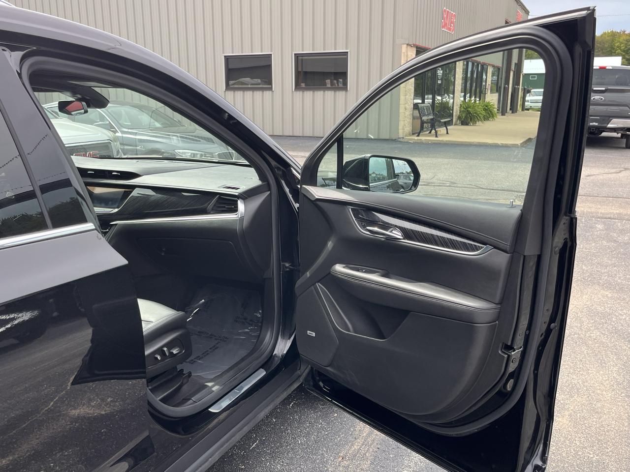 Cadillac XT6 AWD 4dr Premium Luxury 2022