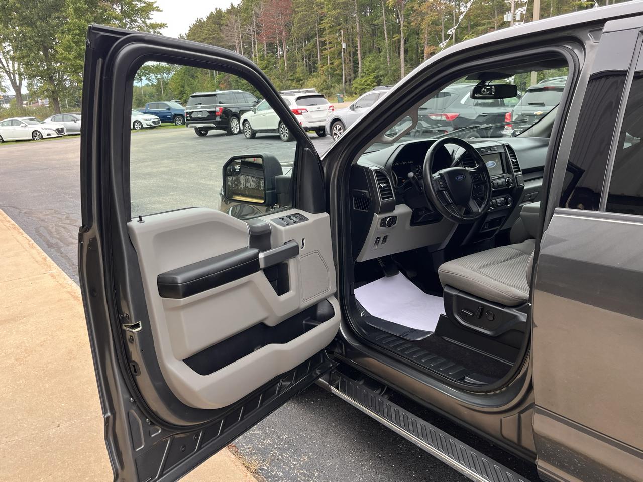 Ford F-150 XLT 2WD SuperCrew 5.5' Box 2019