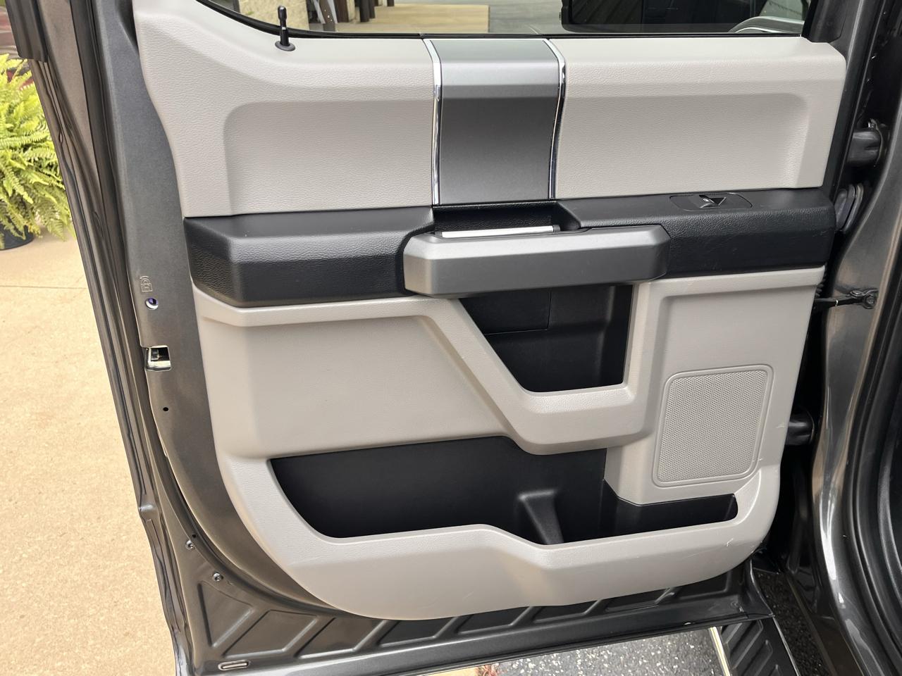 Ford F-150 XLT 2WD SuperCrew 5.5' Box 2019