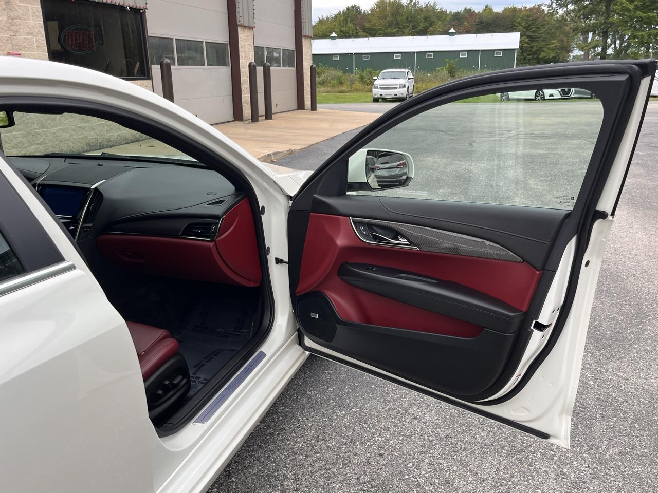 Cadillac ATS 4dr Sdn 3.6L Performance AWD 2013