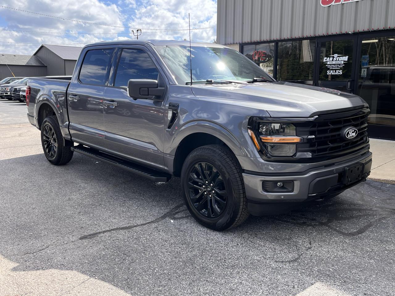 Ford F-150 XLT 4WD SuperCrew 5.5' Box 2024