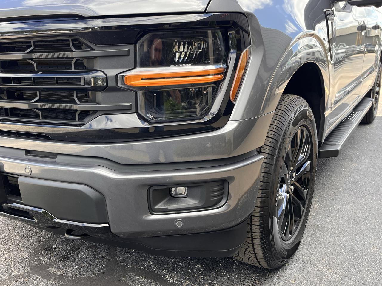 Ford F-150 XLT 4WD SuperCrew 5.5' Box 2024