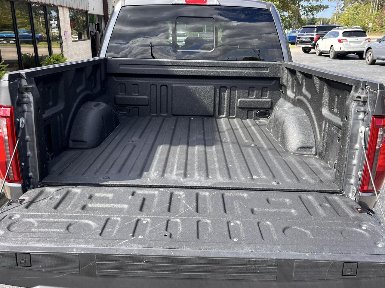 Ford F-150 XLT 4WD SuperCrew 5.5' Box 2024