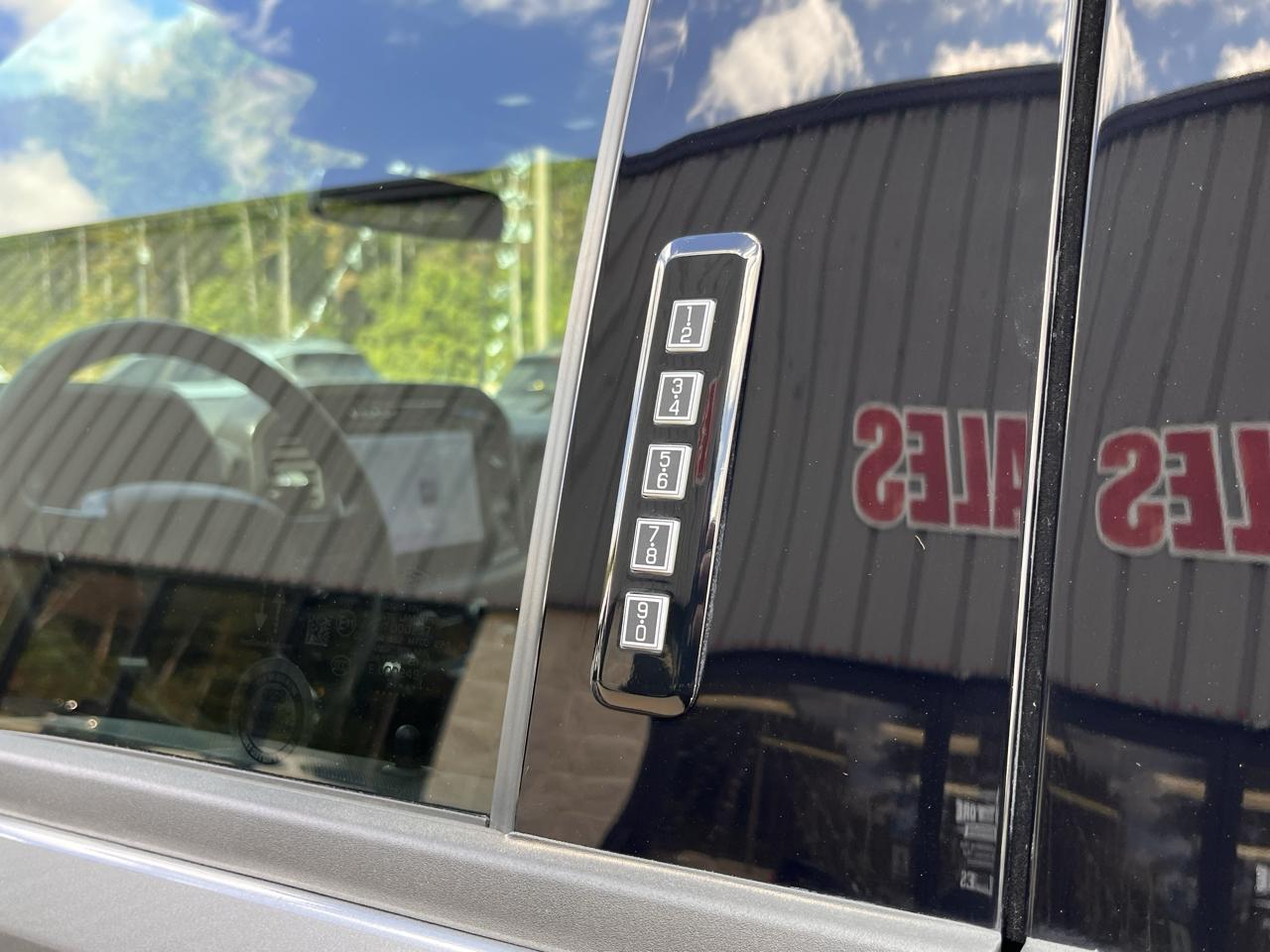 Ford F-150 XLT 4WD SuperCrew 5.5' Box 2024