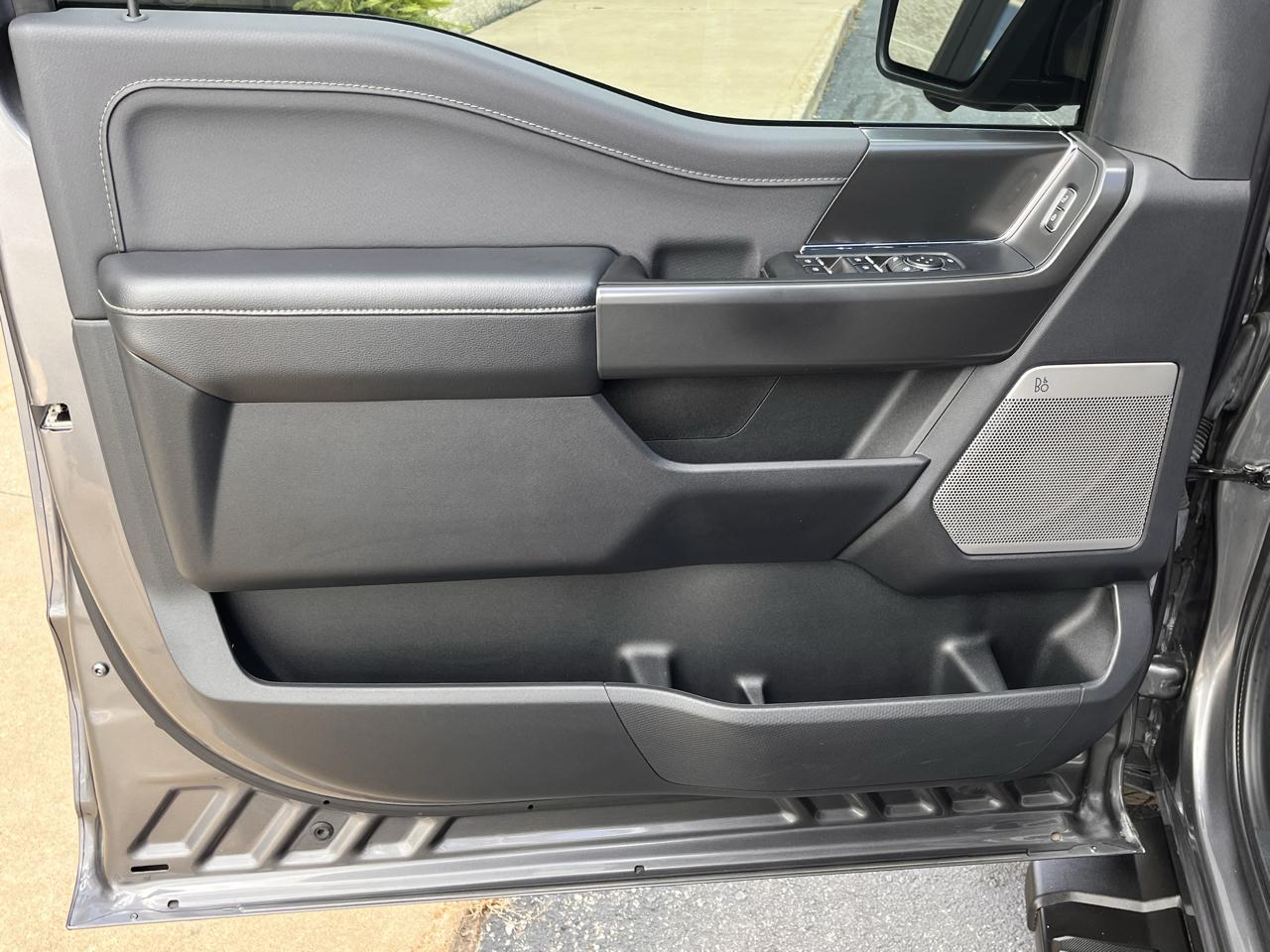 Ford F-150 XLT 4WD SuperCrew 5.5' Box 2024