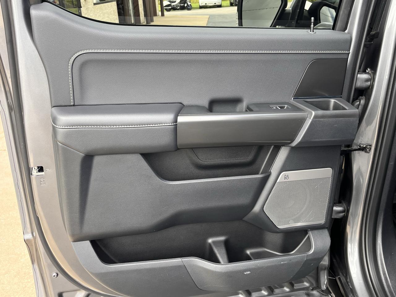 Ford F-150 XLT 4WD SuperCrew 5.5' Box 2024