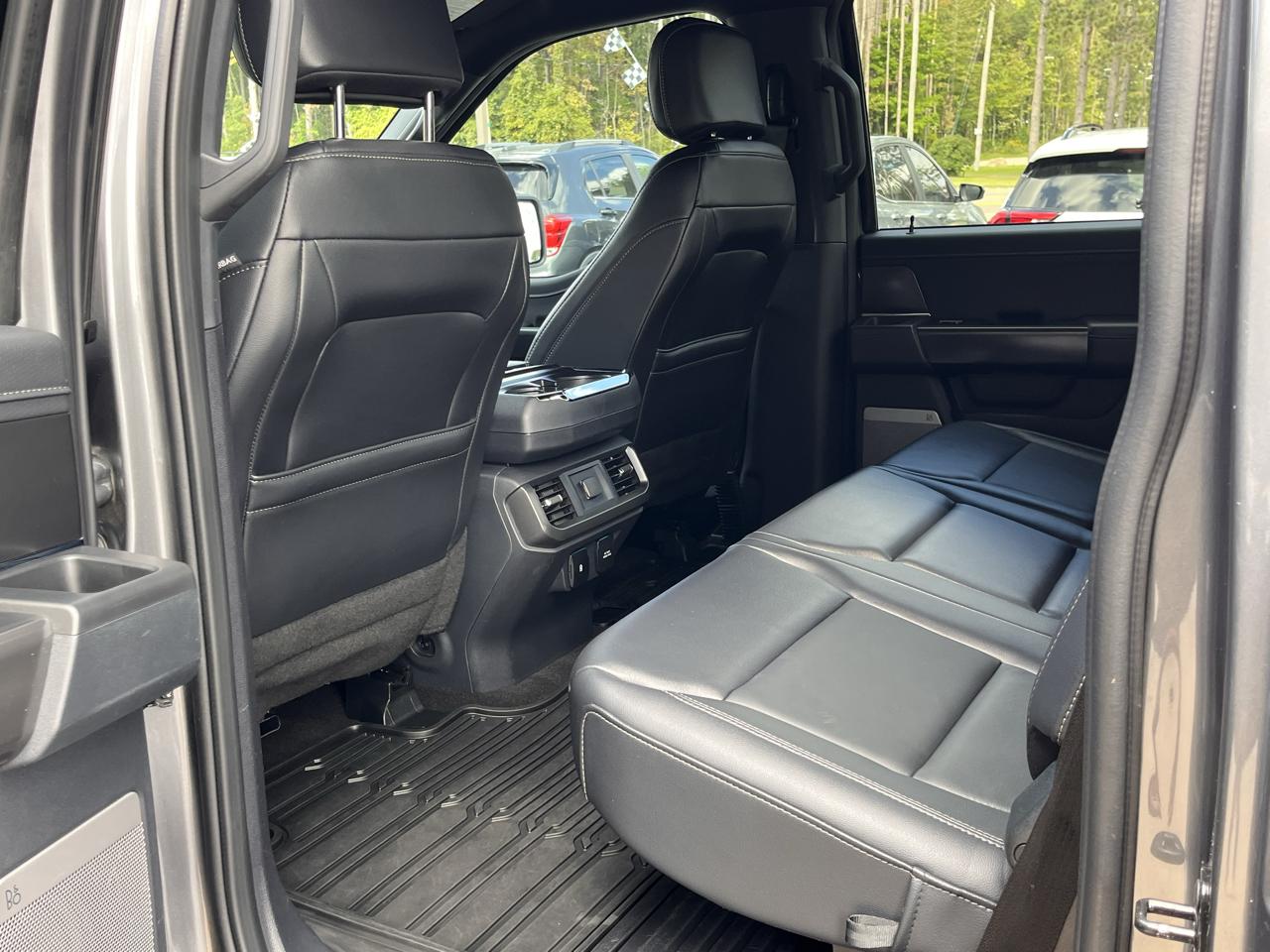 Ford F-150 XLT 4WD SuperCrew 5.5' Box 2024