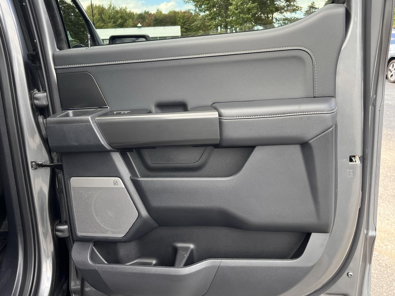Ford F-150 XLT 4WD SuperCrew 5.5' Box 2024