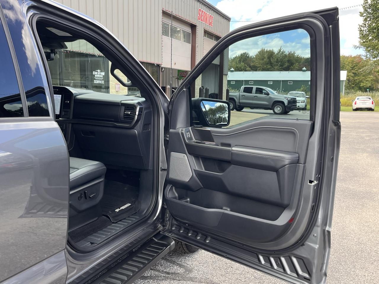 Ford F-150 XLT 4WD SuperCrew 5.5' Box 2024