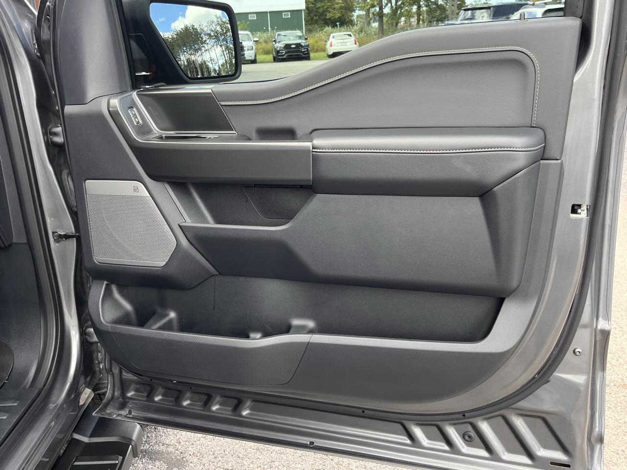 Ford F-150 XLT 4WD SuperCrew 5.5' Box 2024