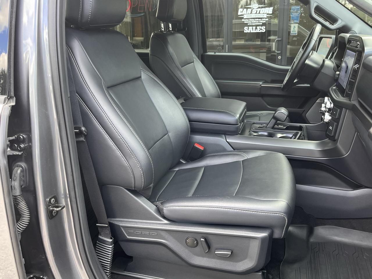 Ford F-150 XLT 4WD SuperCrew 5.5' Box 2024