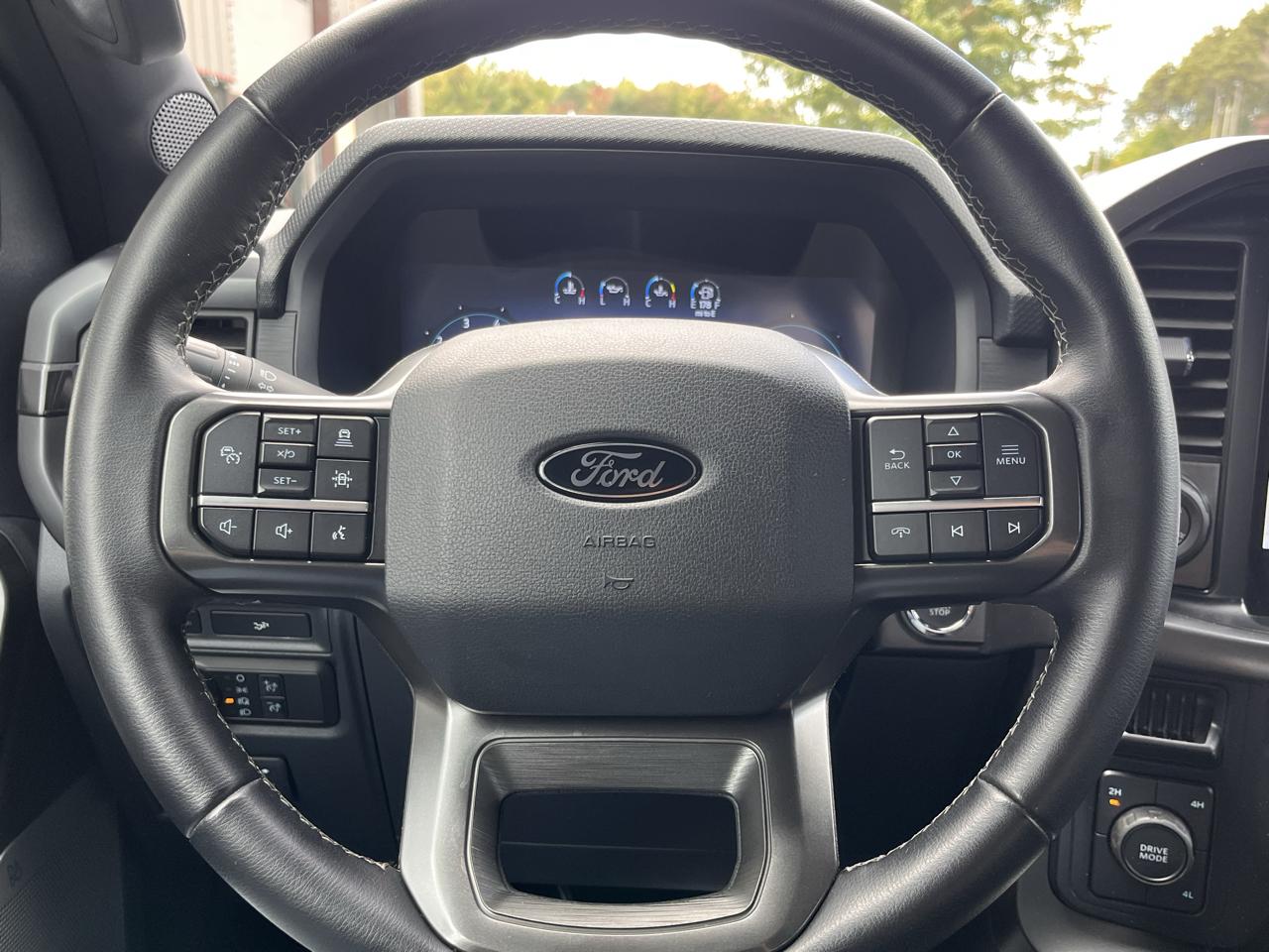 Ford F-150 XLT 4WD SuperCrew 5.5' Box 2024