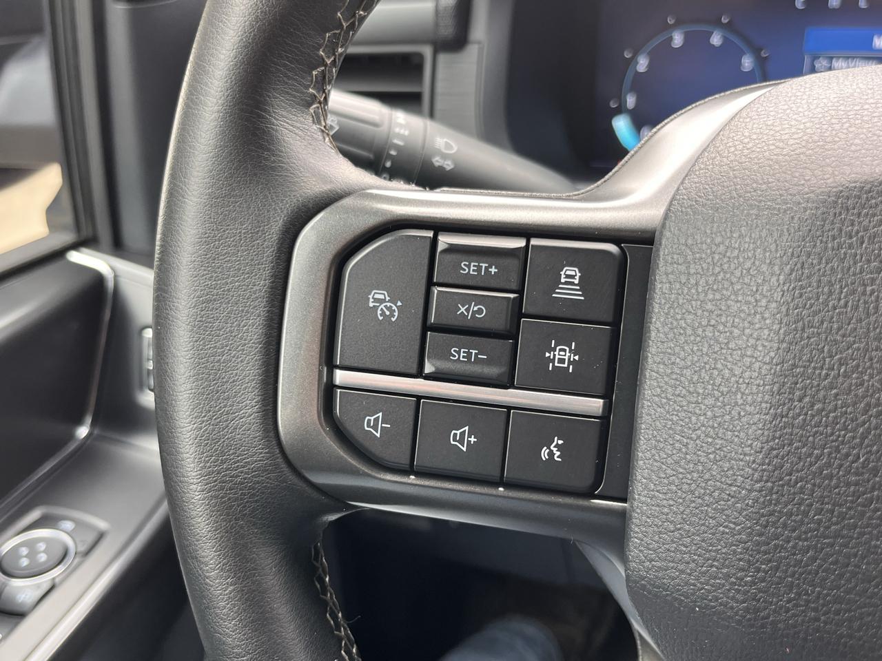 Ford F-150 XLT 4WD SuperCrew 5.5' Box 2024