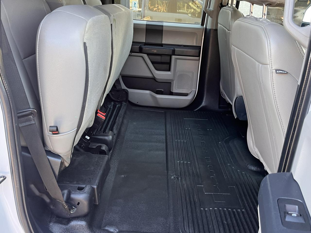Ford Super Duty F-250 SRW XL 4WD Crew Cab 8' Box 2022
