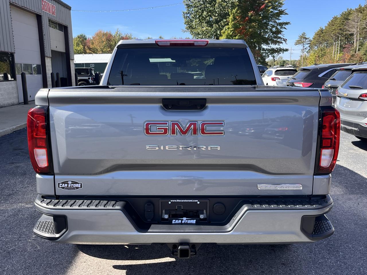 GMC Sierra 1500 4WD Crew Cab 147" Elevation w/3VL 2024