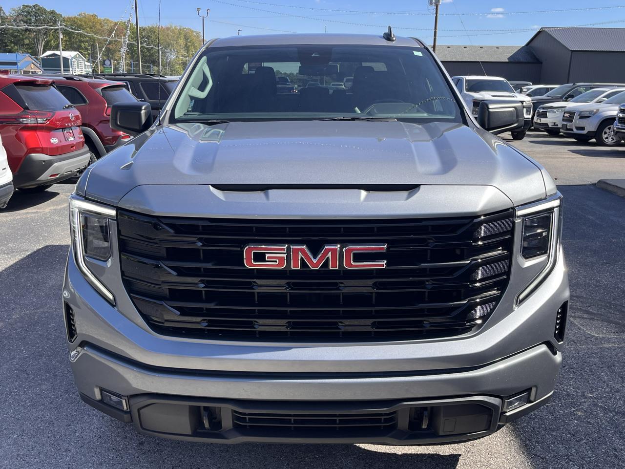 GMC Sierra 1500 4WD Crew Cab 147" Elevation w/3VL 2024