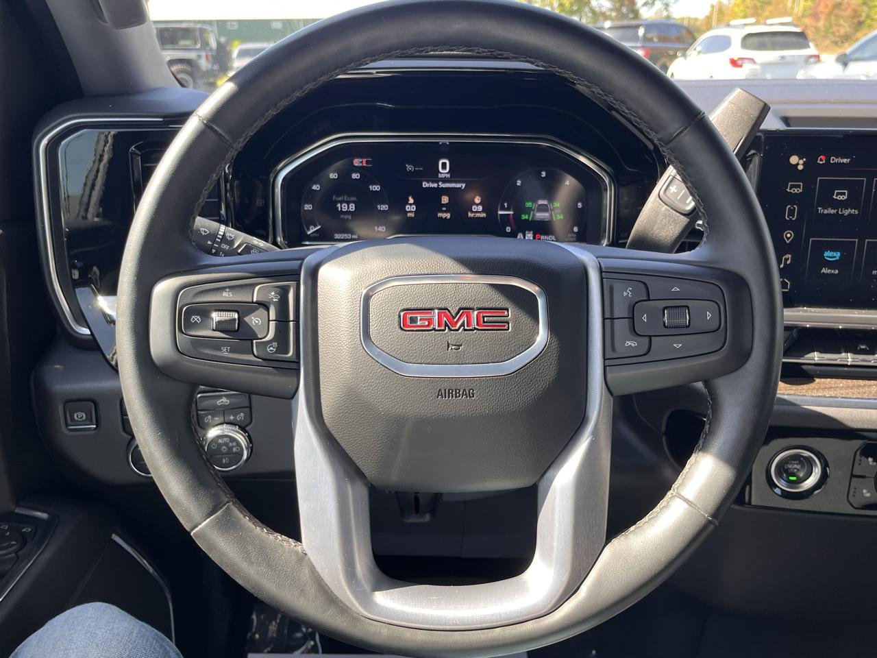 GMC Sierra 1500 4WD Crew Cab 147" Elevation w/3VL 2024