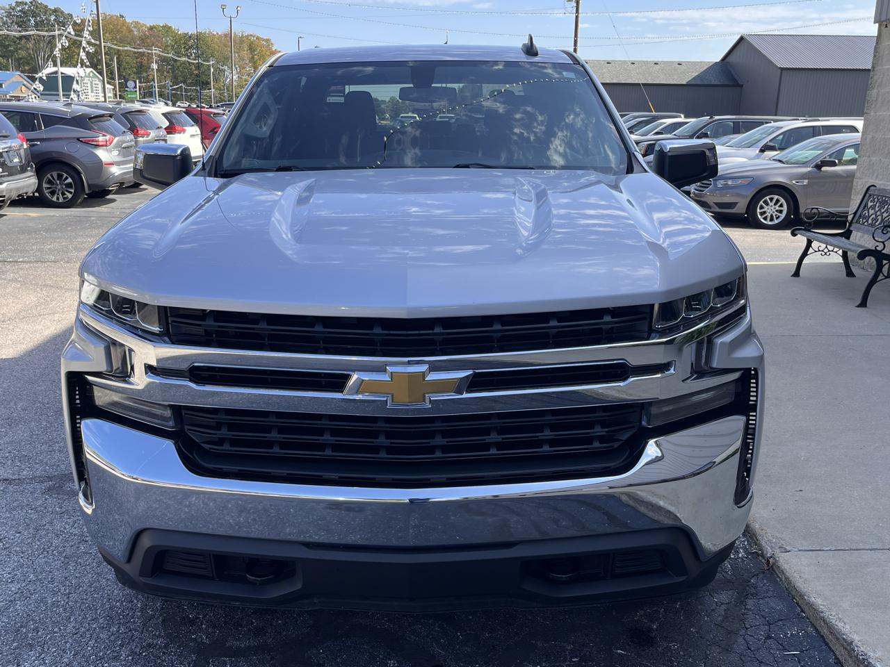 Chevrolet Silverado 1500 4WD Crew Cab 147" LT 2020