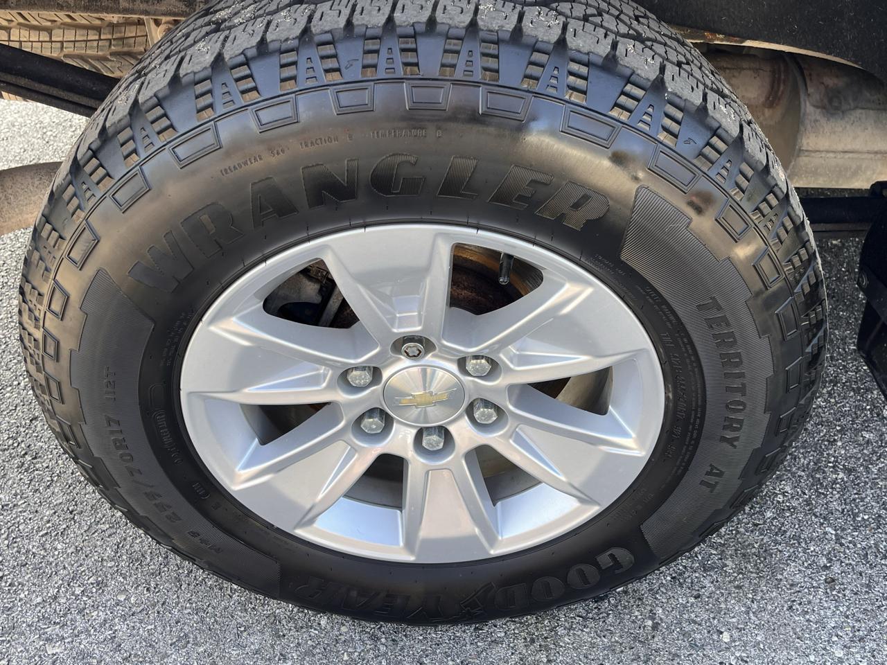Chevrolet Silverado 1500 4WD Crew Cab 147" LT 2020
