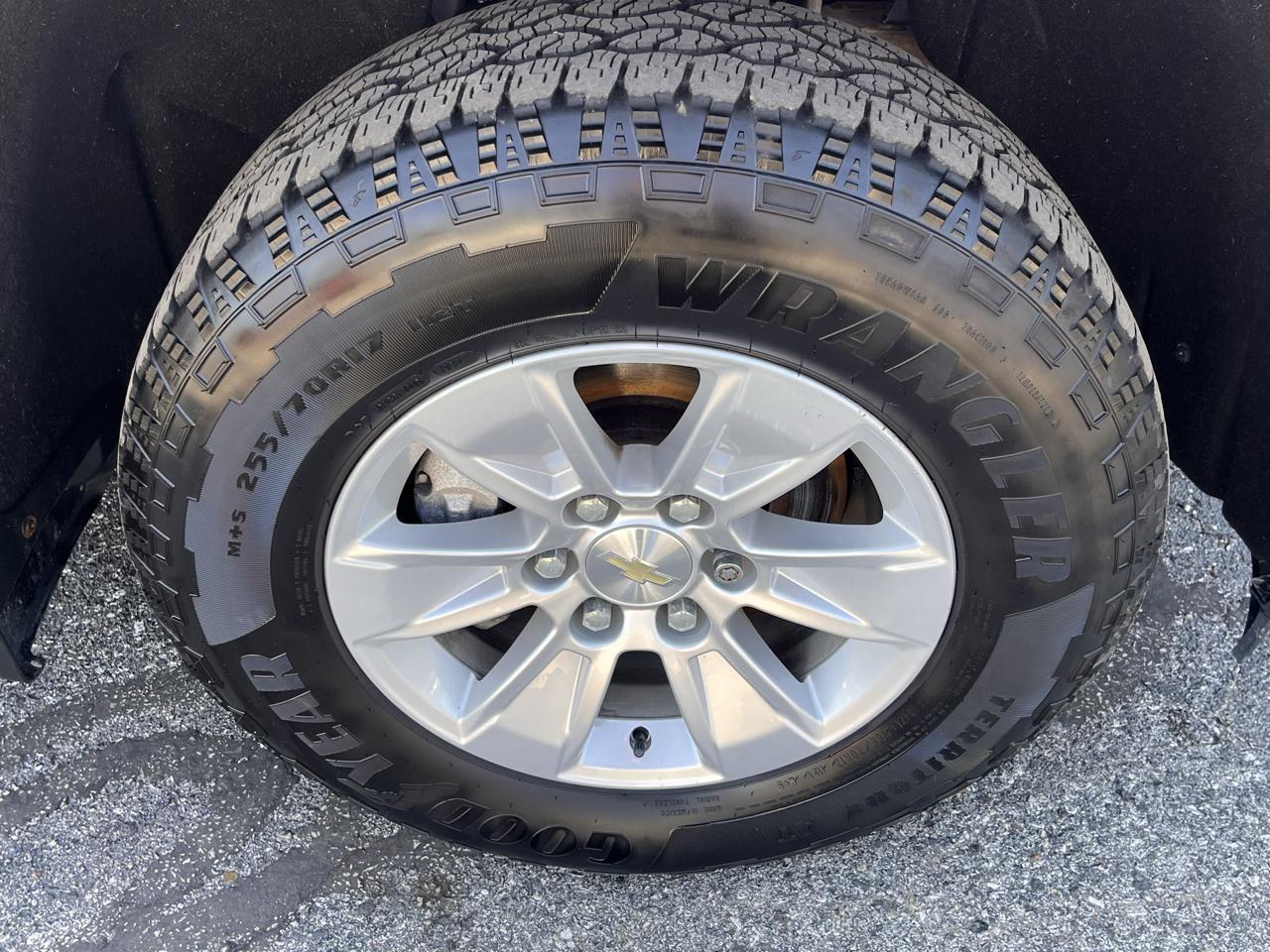 Chevrolet Silverado 1500 4WD Crew Cab 147" LT 2020
