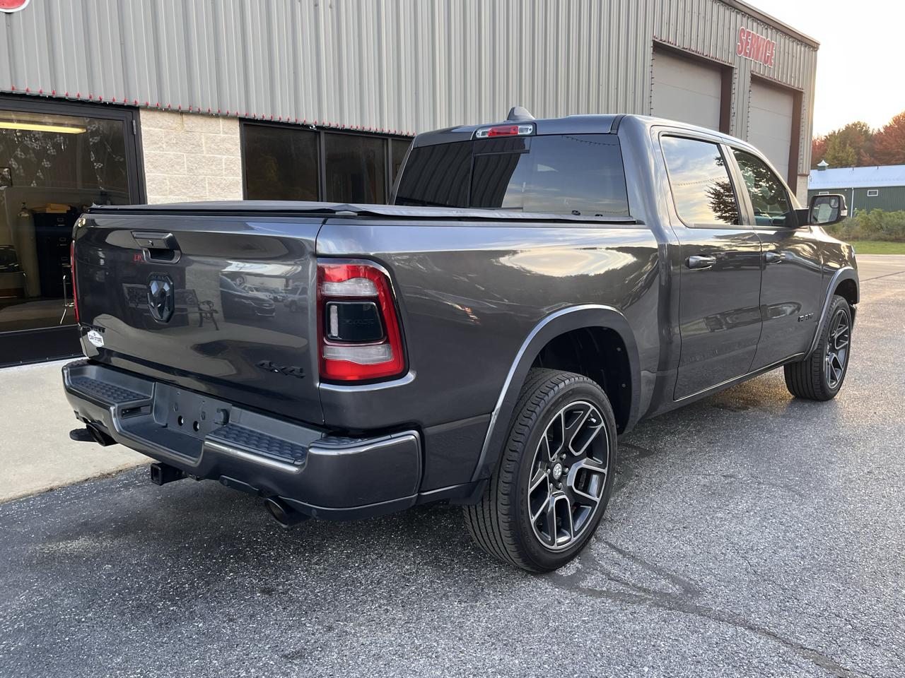 RAM 1500 Sport 4x4 Crew Cab 5'7" Box 2019