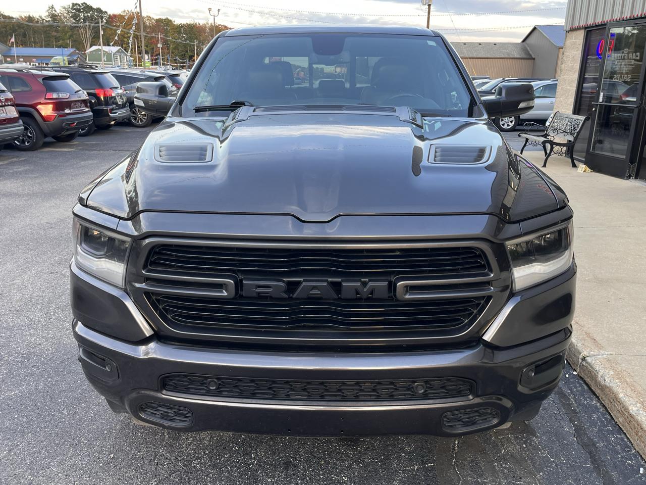 RAM 1500 Sport 4x4 Crew Cab 5'7" Box 2019