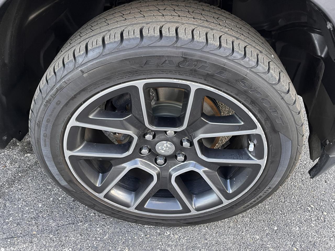 RAM 1500 Sport 4x4 Crew Cab 5'7" Box 2019