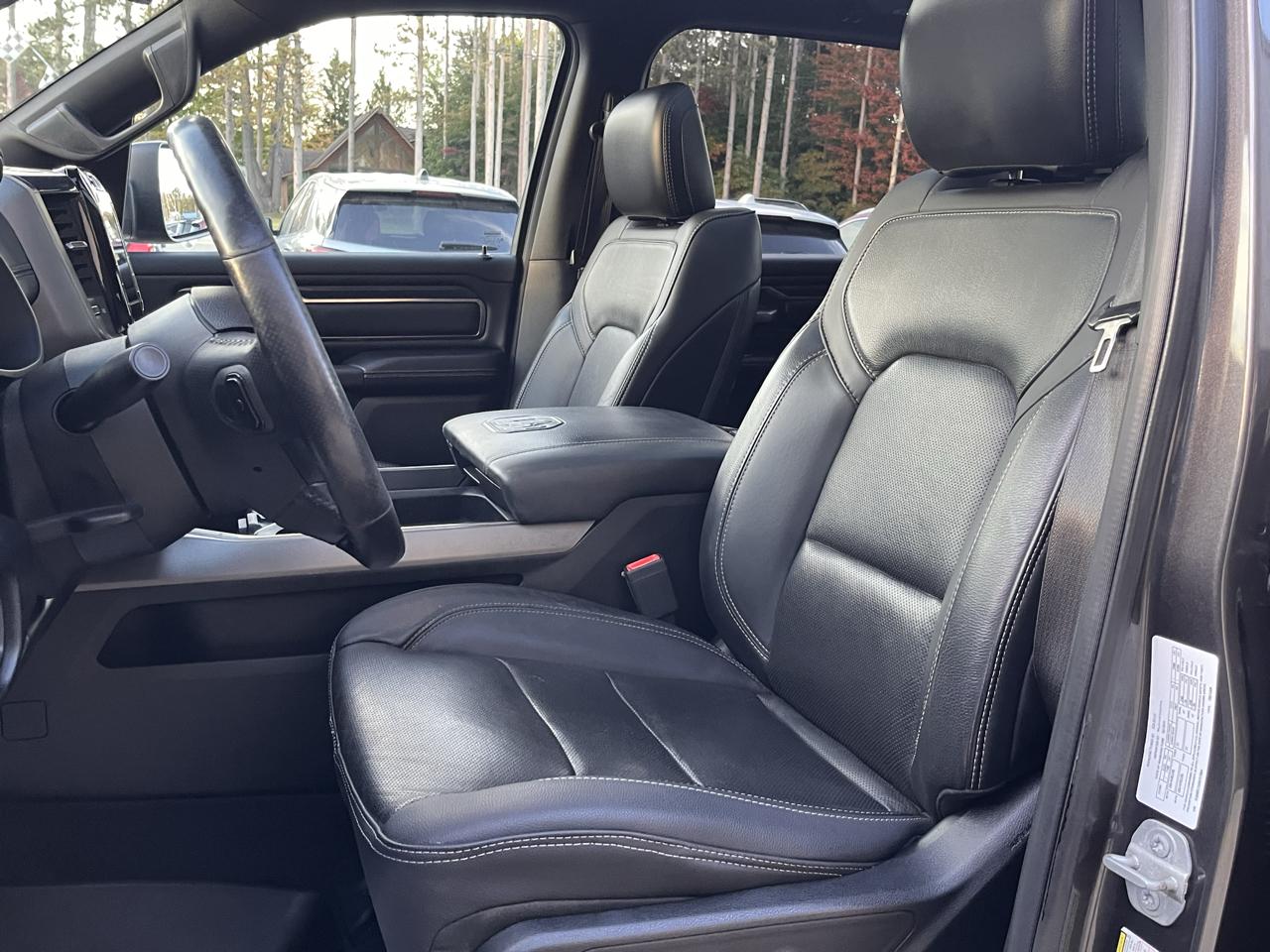 RAM 1500 Sport 4x4 Crew Cab 5'7" Box 2019