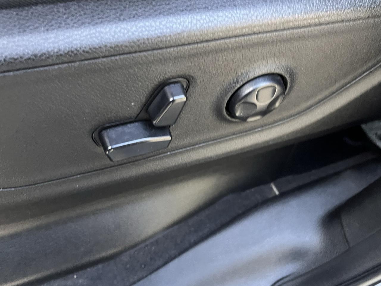 RAM 1500 Sport 4x4 Crew Cab 5'7" Box 2019
