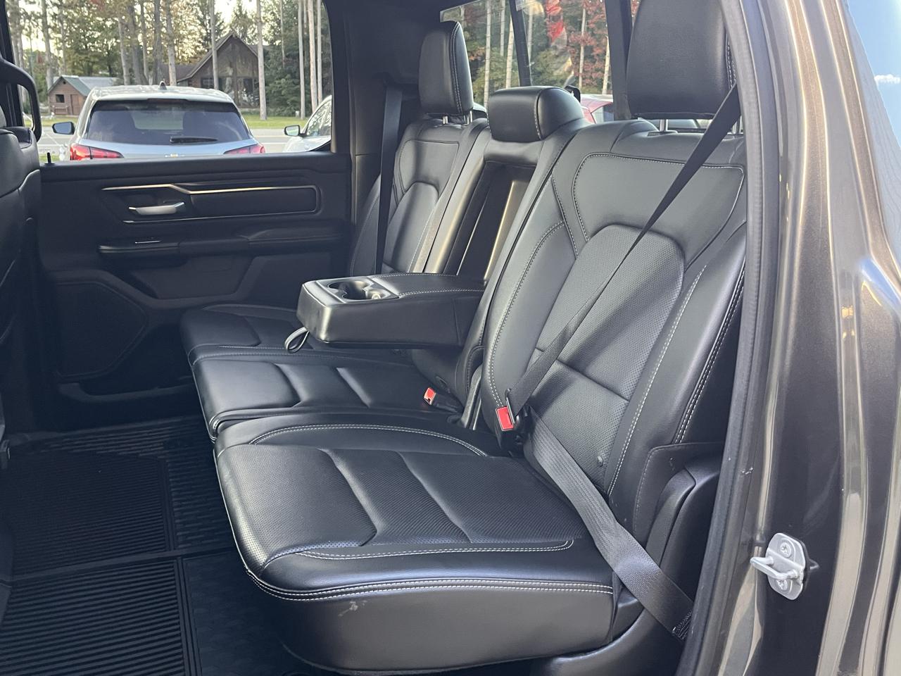 RAM 1500 Sport 4x4 Crew Cab 5'7" Box 2019