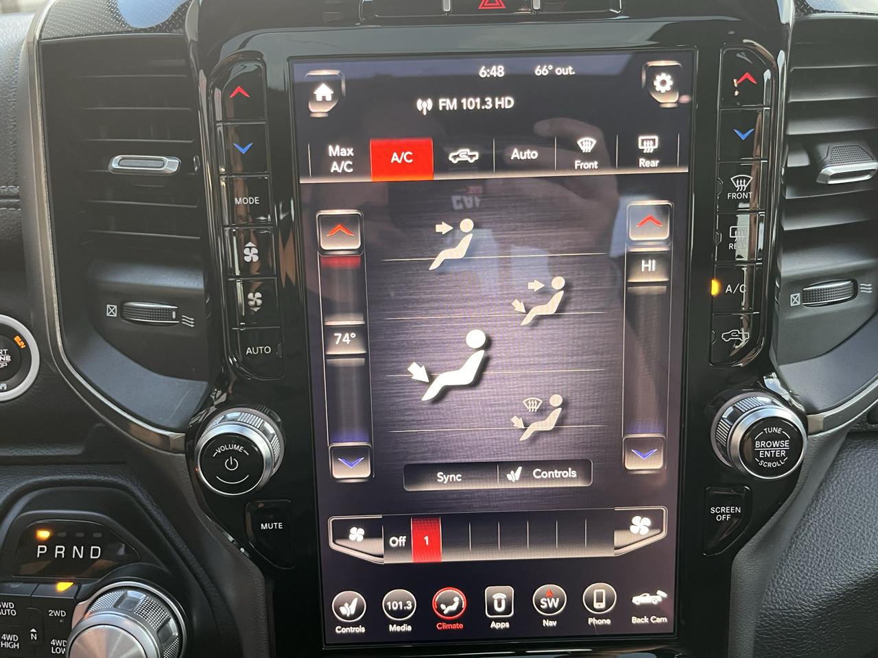 RAM 1500 Sport 4x4 Crew Cab 5'7" Box 2019