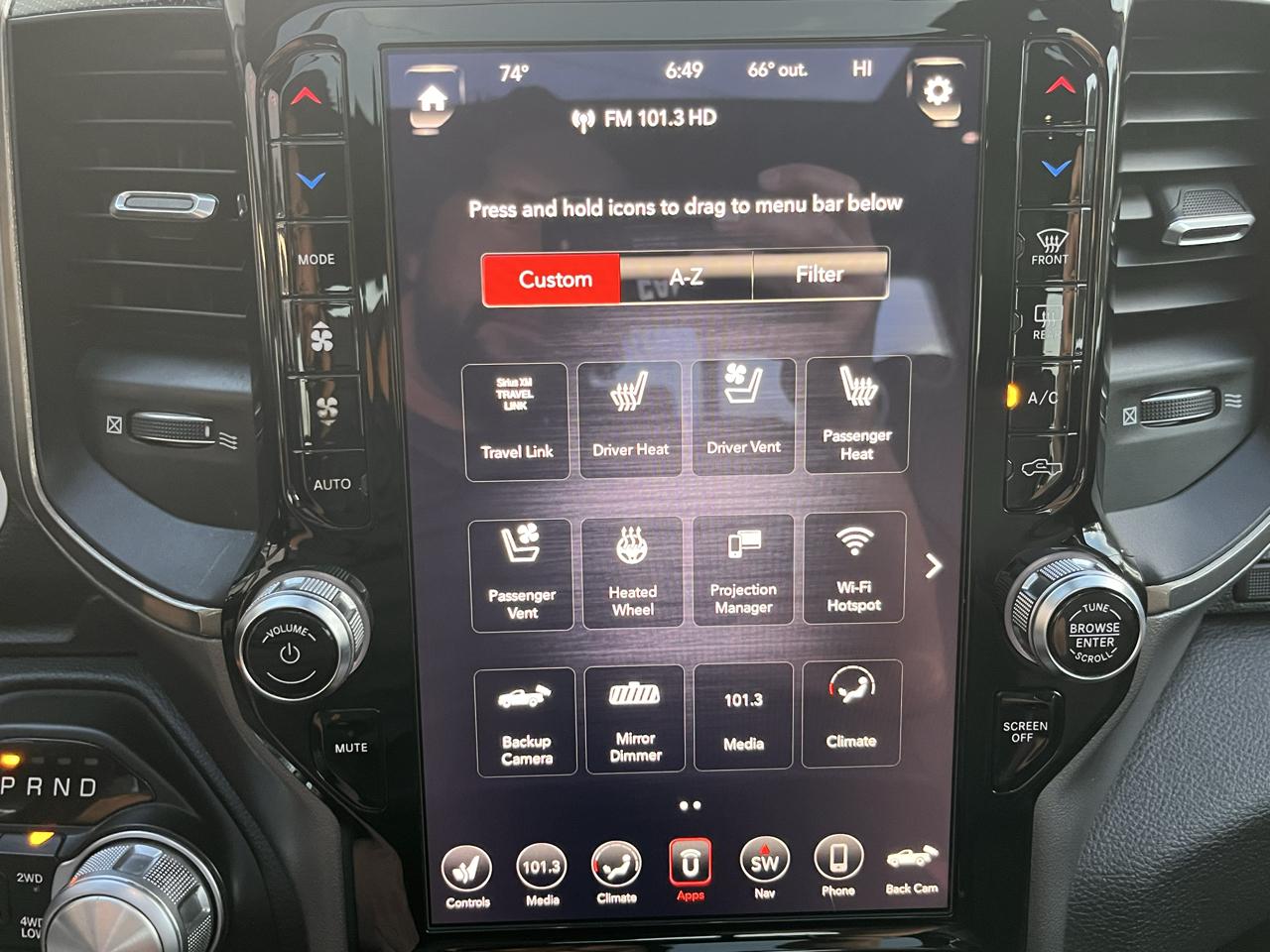 RAM 1500 Sport 4x4 Crew Cab 5'7" Box 2019