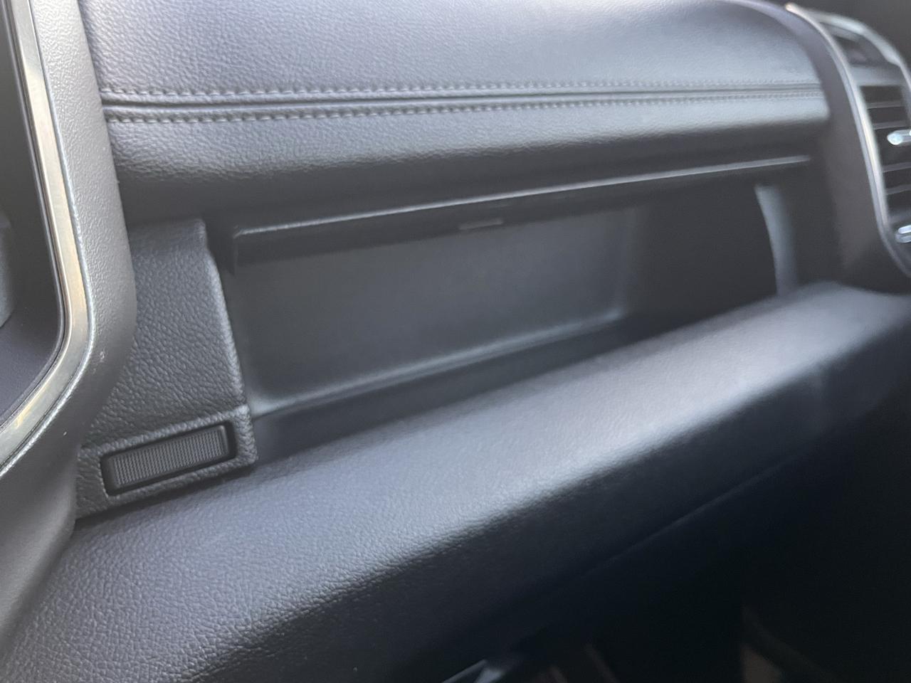 RAM 1500 Sport 4x4 Crew Cab 5'7" Box 2019