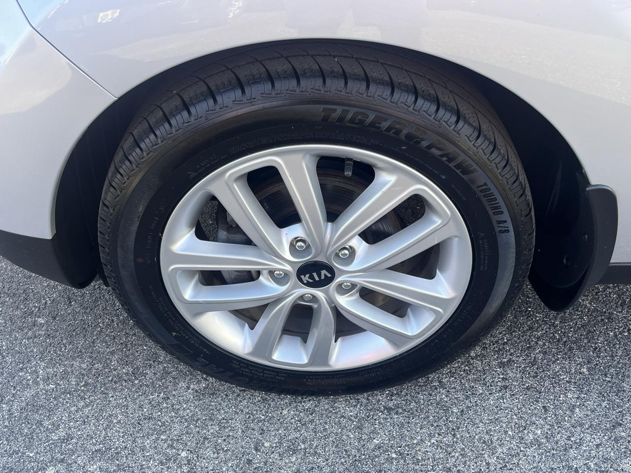 Kia Soul + Auto 2017