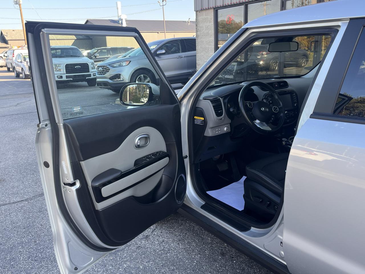 Kia Soul + Auto 2017