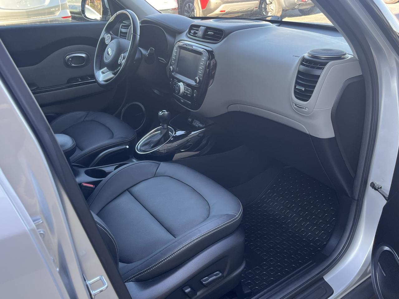 Kia Soul + Auto 2017