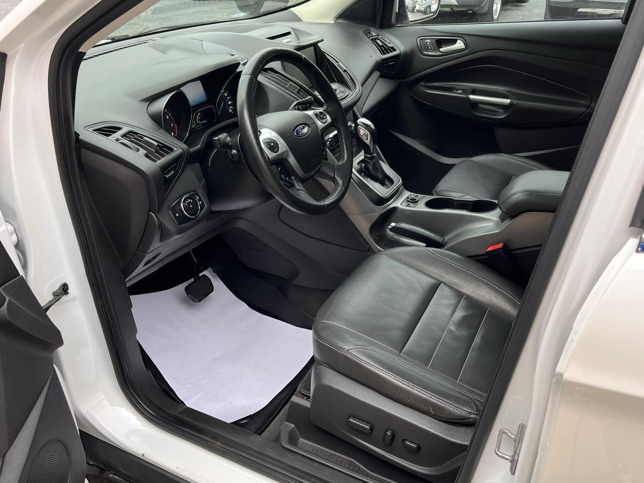 Ford Escape 4WD 4dr SE 2014