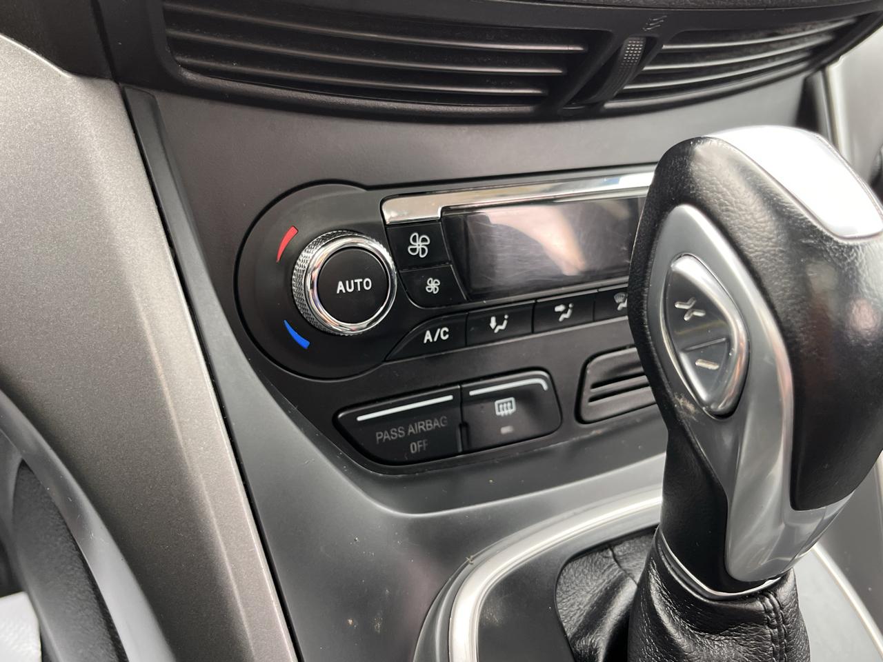 Ford Escape 4WD 4dr SE 2014